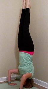 headstand 1101