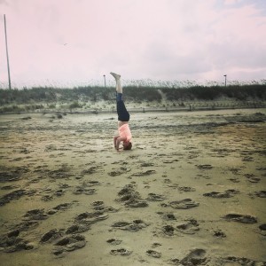 headstand Dam Neck Bech