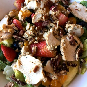 strawberry poppyseed panera salad